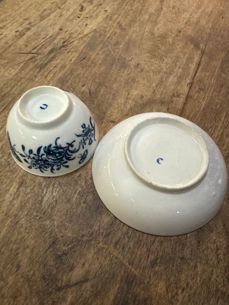 17th century, Worcester tea bowl and saucer.
