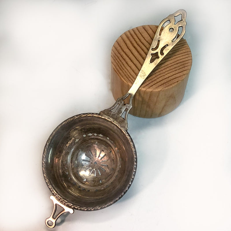 Sterling silver, gold-washed tea caddy spoon